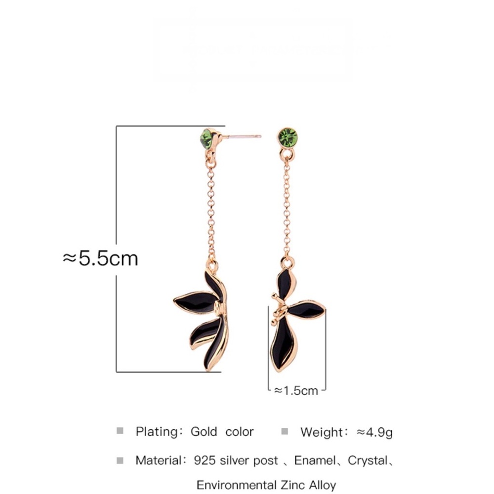 Asymmetrical Flower Earrings. Enameled earrings.